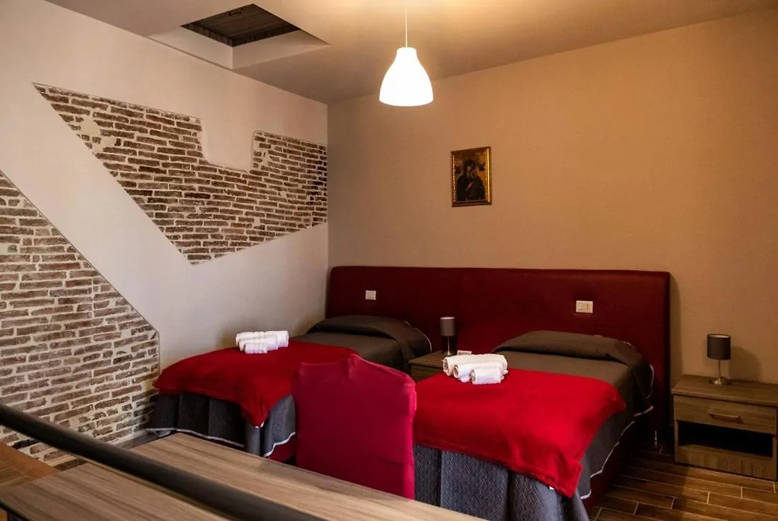 Il Carro Comfortable Rooms San Giovanni Gemini Guest house